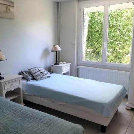 Maison Royan, 5 Pieces, 8 Personnes - Fr-1-305-220 Holiday home