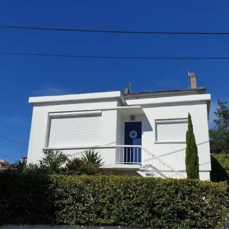 Holiday home Maison Royan, 5 Pieces, 8 Personnes - Fr-1-305-220 Royan