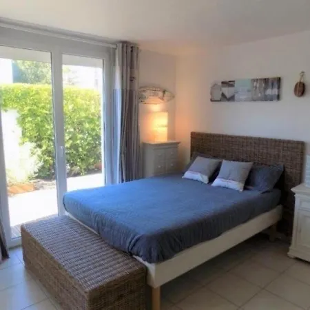 Maison Royan, 5 Pieces, 8 Personnes - Fr-1-305-220 Holiday home Royan
